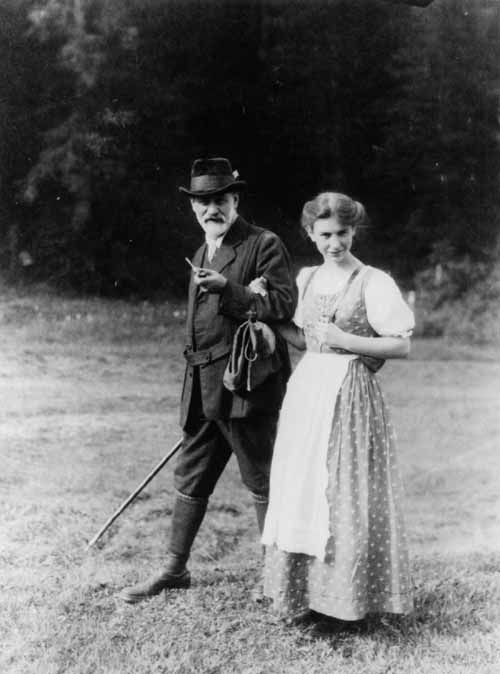 ANNA FREUD